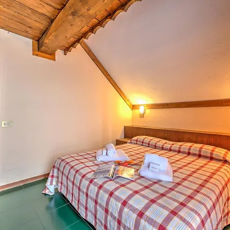 Grange Hike & Apartment