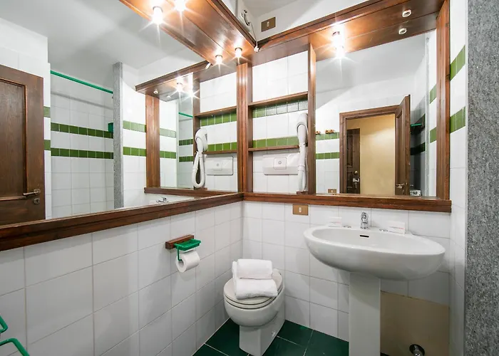 Grange Hike & Apartment