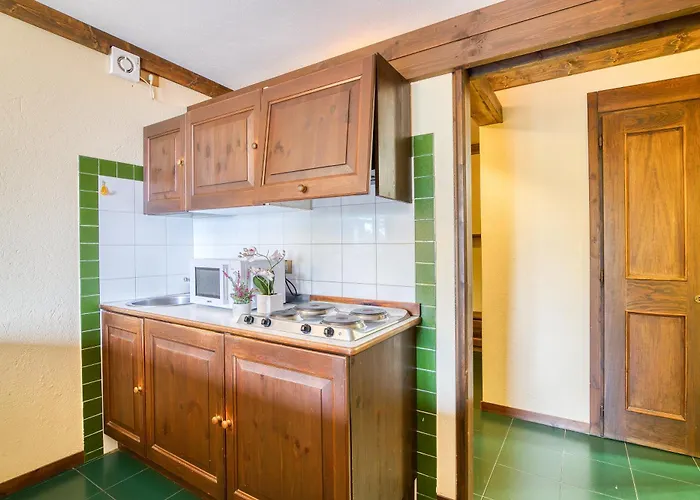 Grange Hike & Apartment *